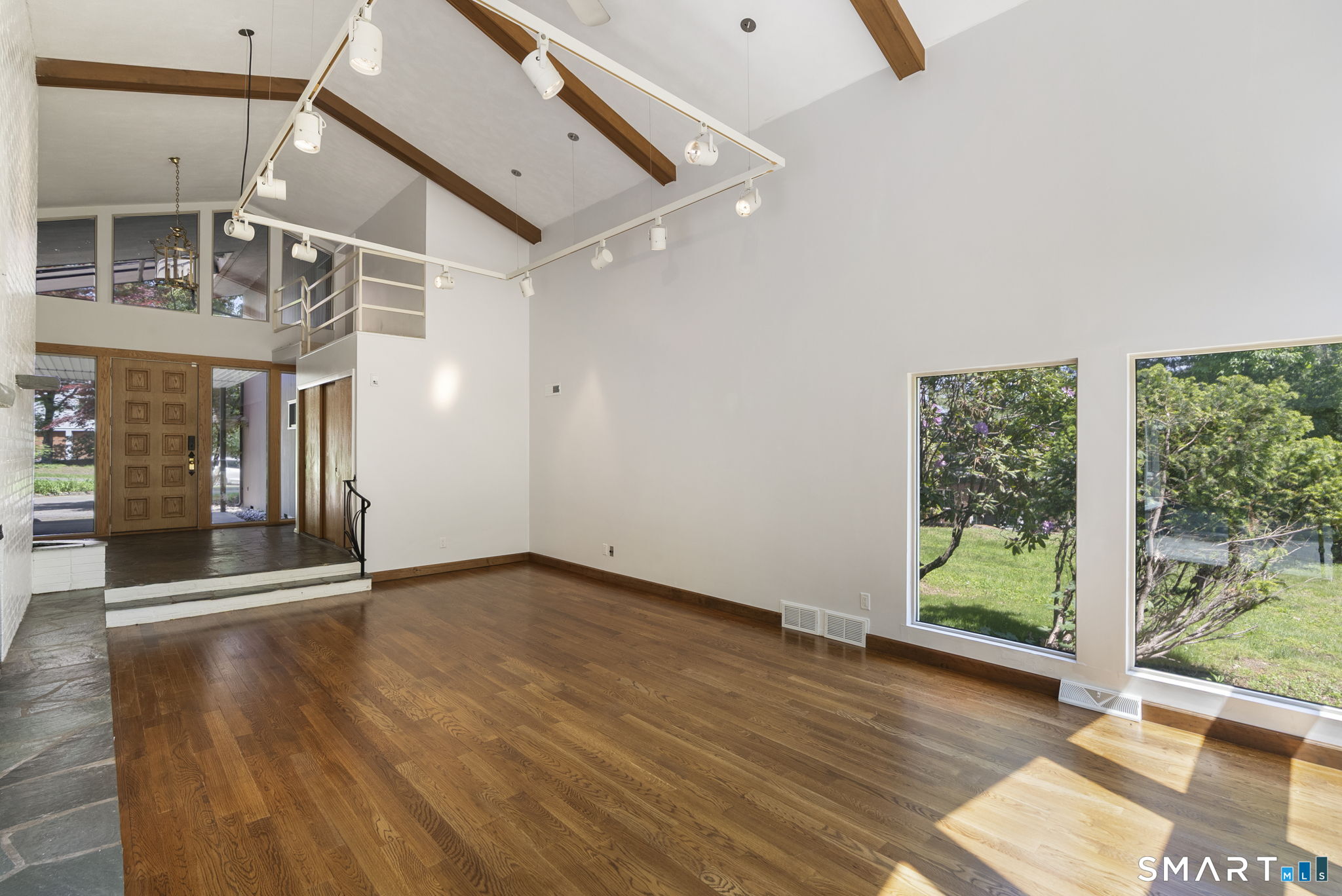 57 Mountain Farms Road West Hartford CT 06117