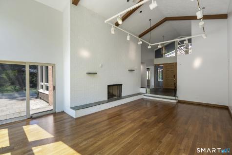 57 Mountain Farms Road West Hartford CT 06117