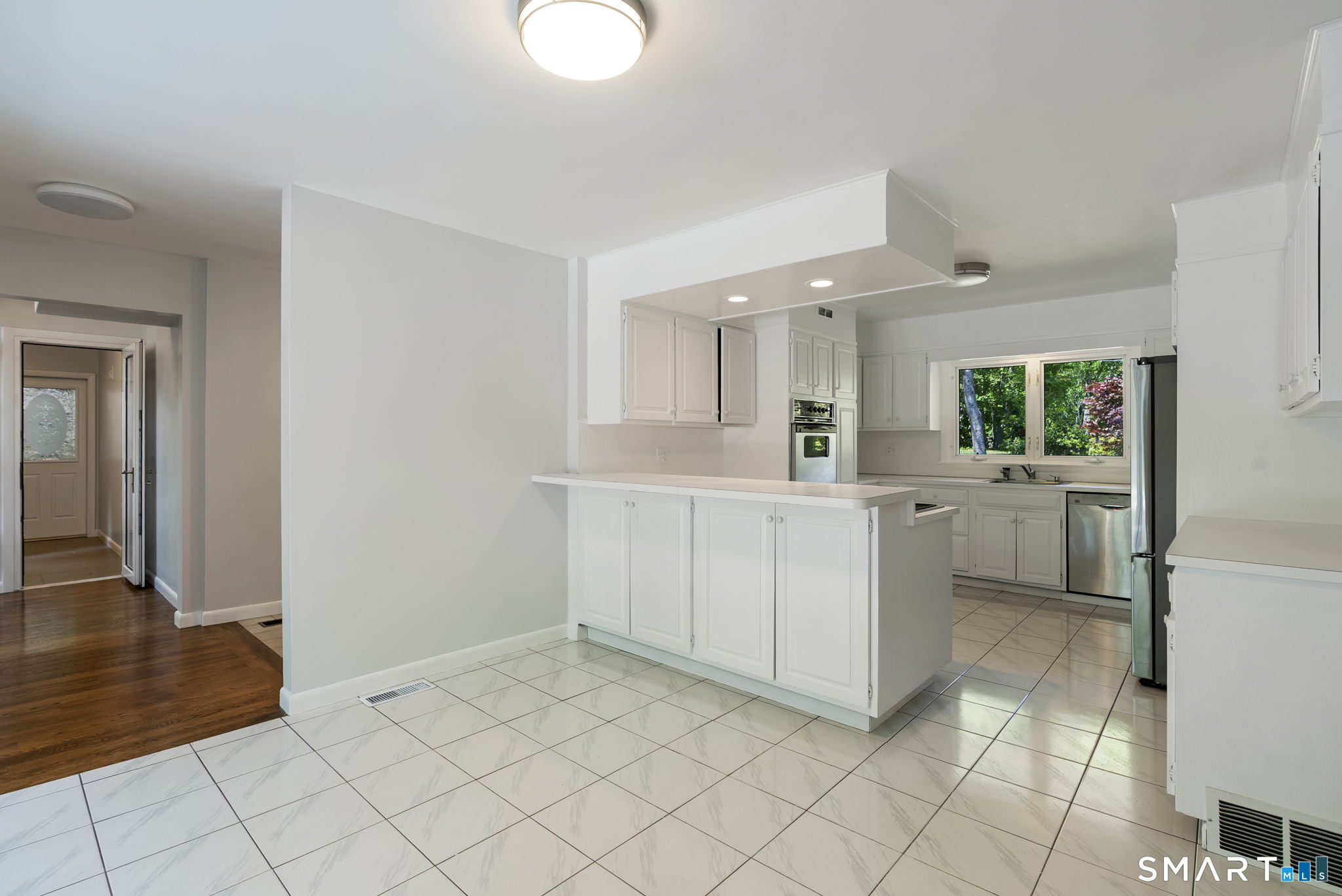 57 Mountain Farms Road West Hartford CT 06117