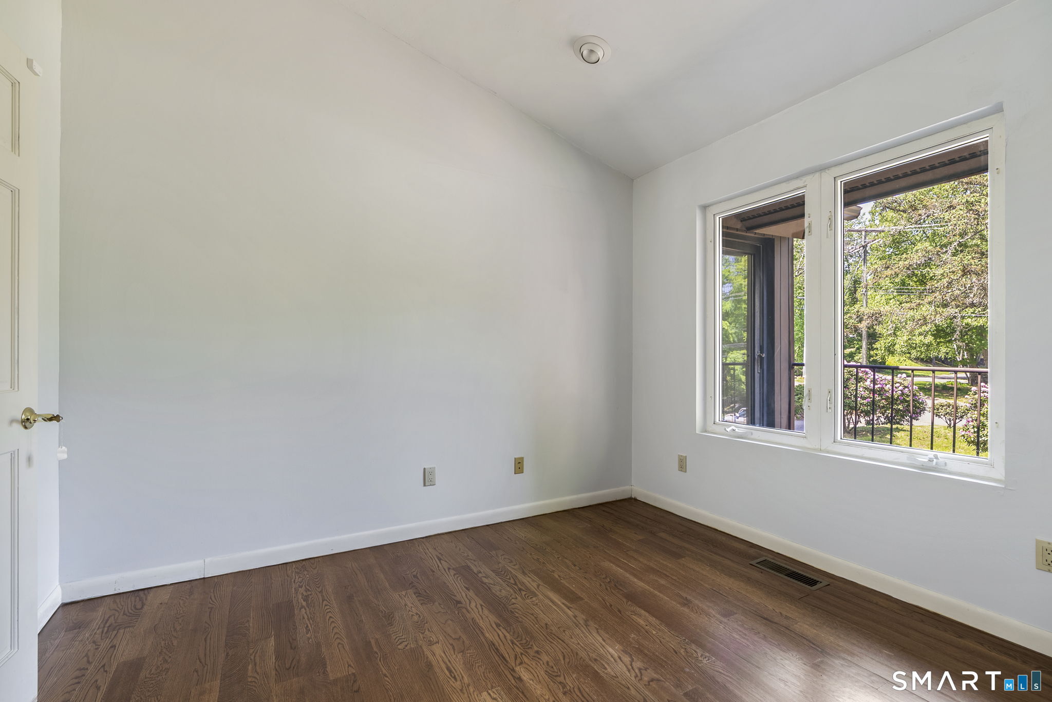 57 Mountain Farms Road West Hartford CT 06117