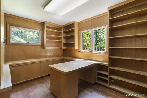 57 Mountain Farms Road West Hartford CT 06117