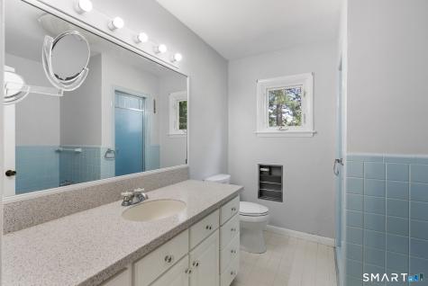 57 Mountain Farms Road West Hartford CT 06117