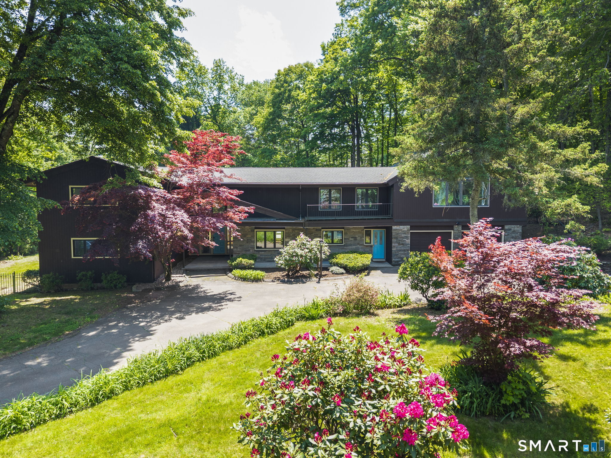 57 Mountain Farms Road West Hartford CT 06117