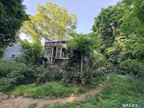 34 Deepwood Lane Norwalk CT 06854