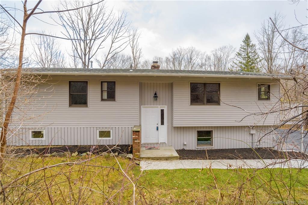 2 Cloverleaf Drive New Fairfield CT 06812