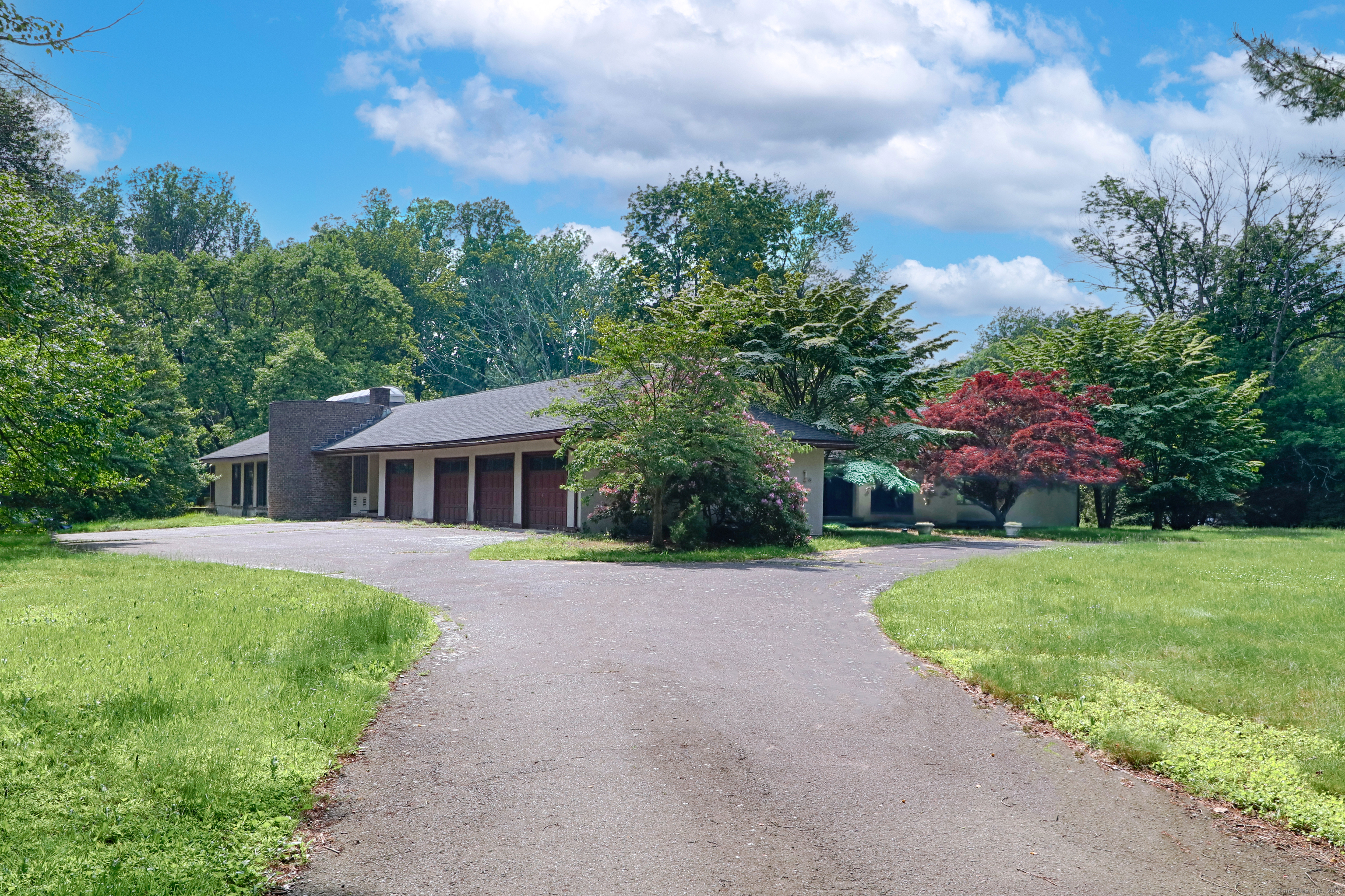 3853 Congress Street Fairfield CT 06824