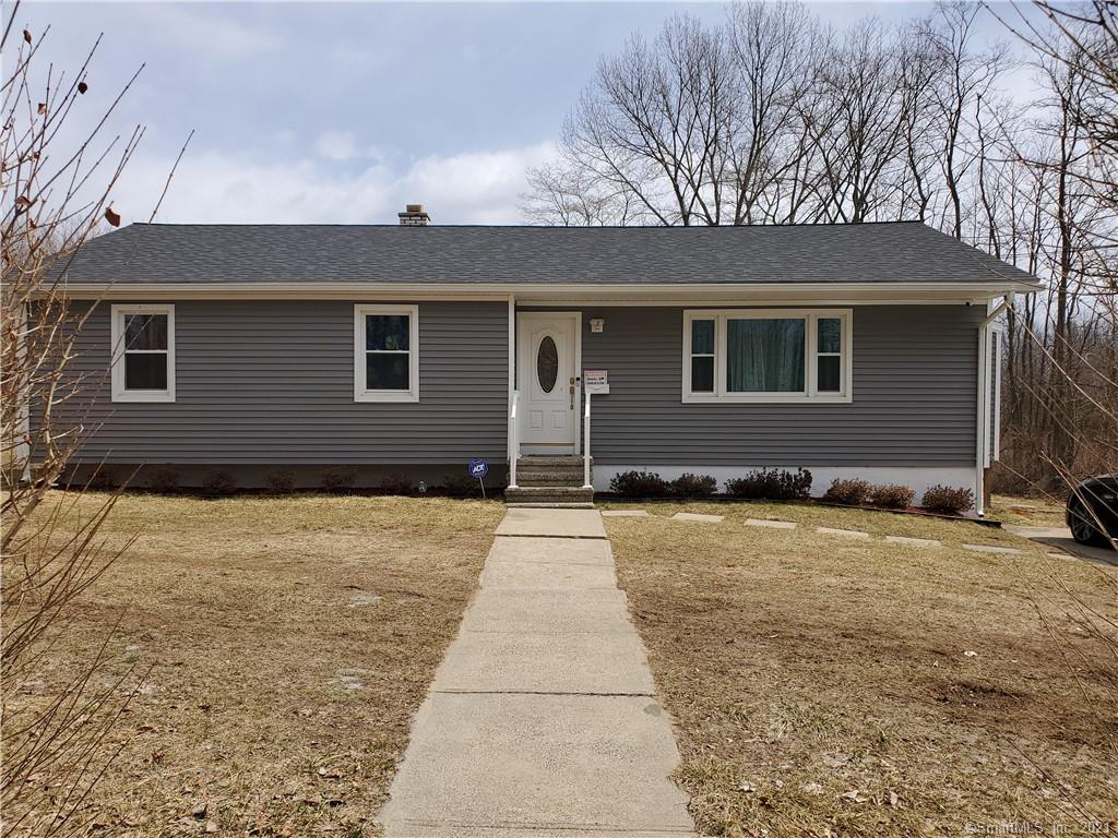 152 Garden Circle Waterbury CT 06704