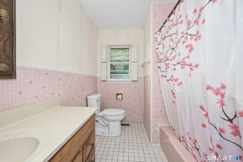 114 Short Beach Road Branford CT 06405