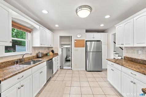 29 Lynn Court Darien CT 06820
