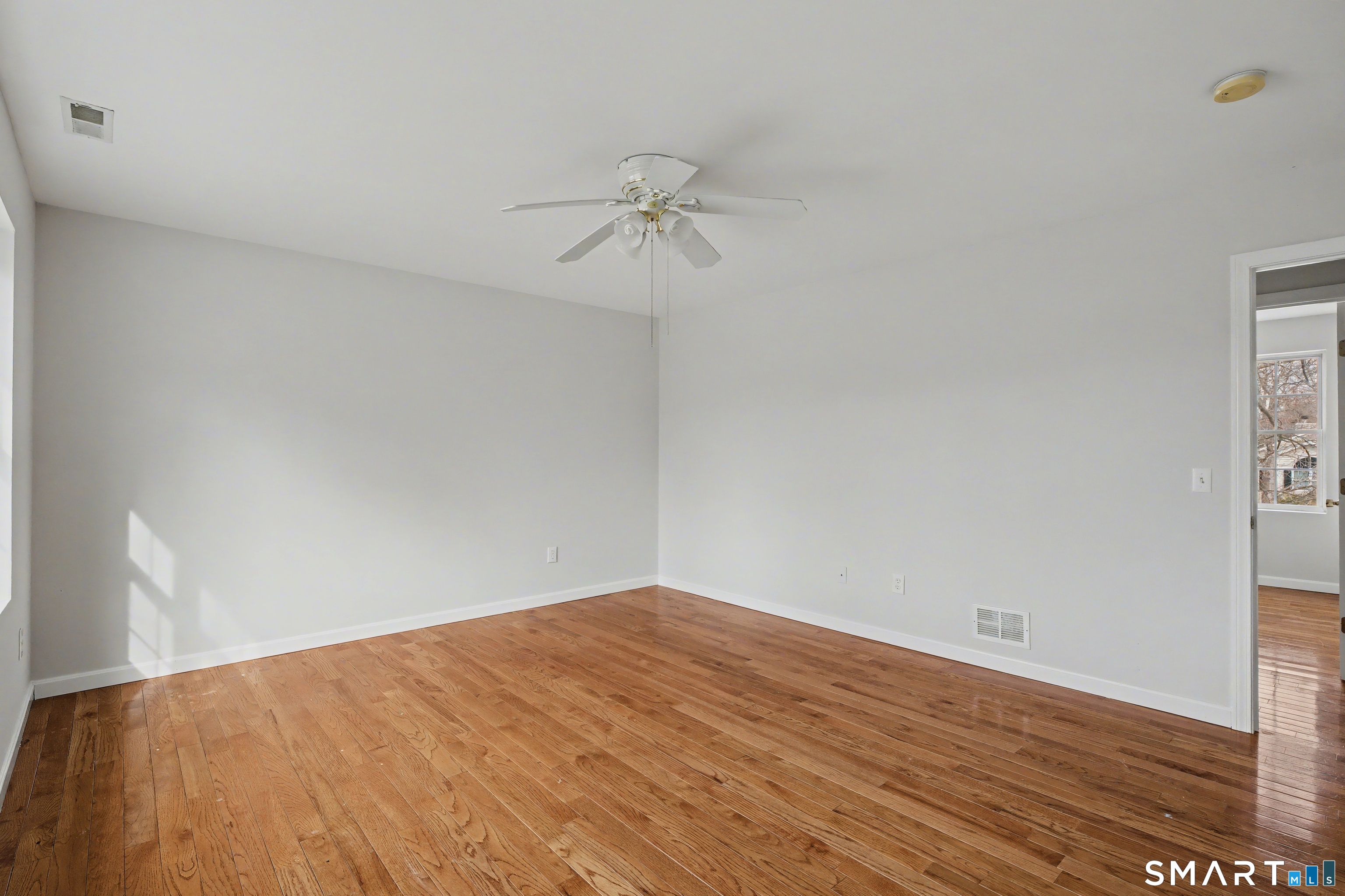 11 Mayo Avenue Montville CT 06370