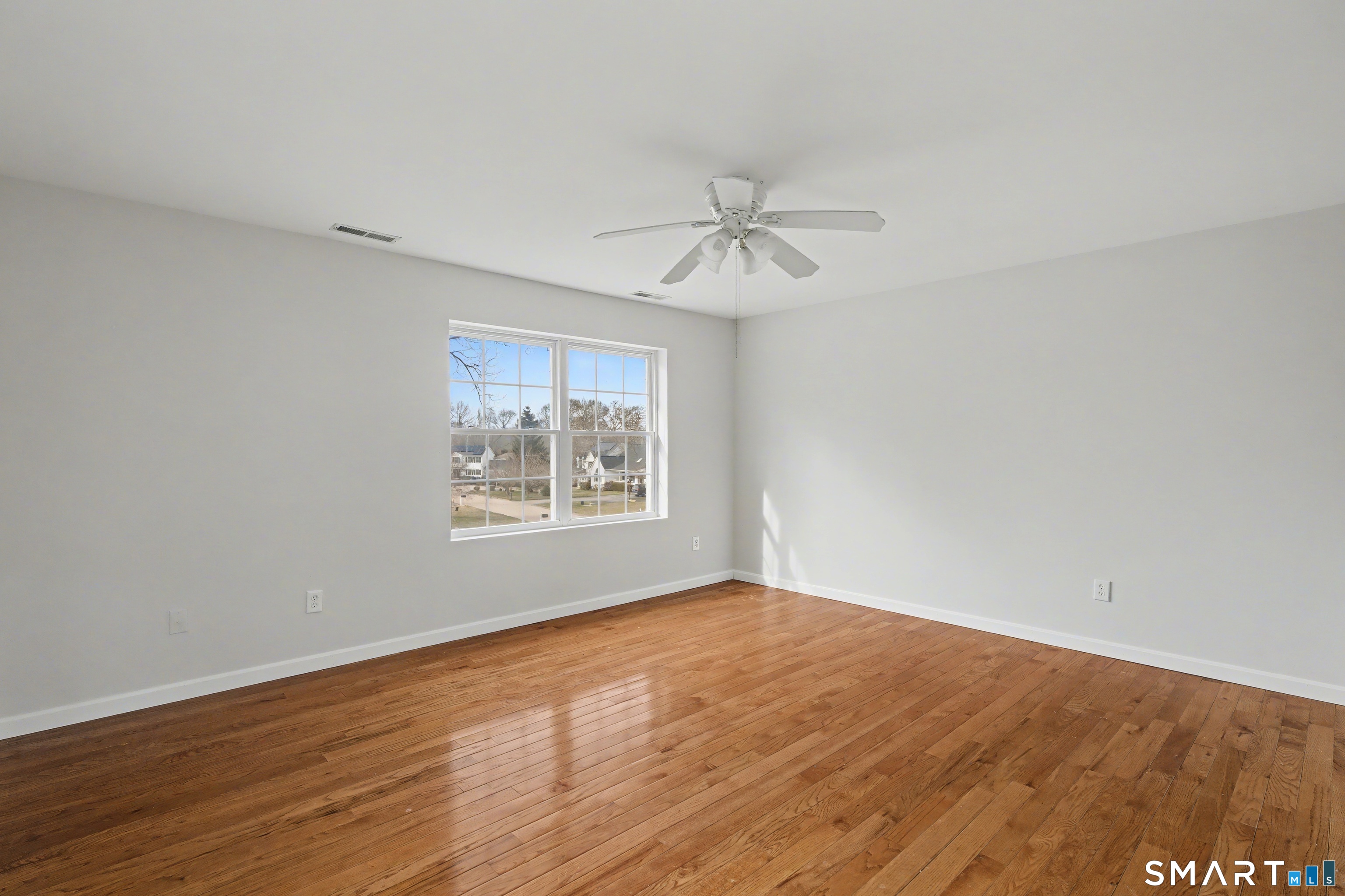 11 Mayo Avenue Montville CT 06370