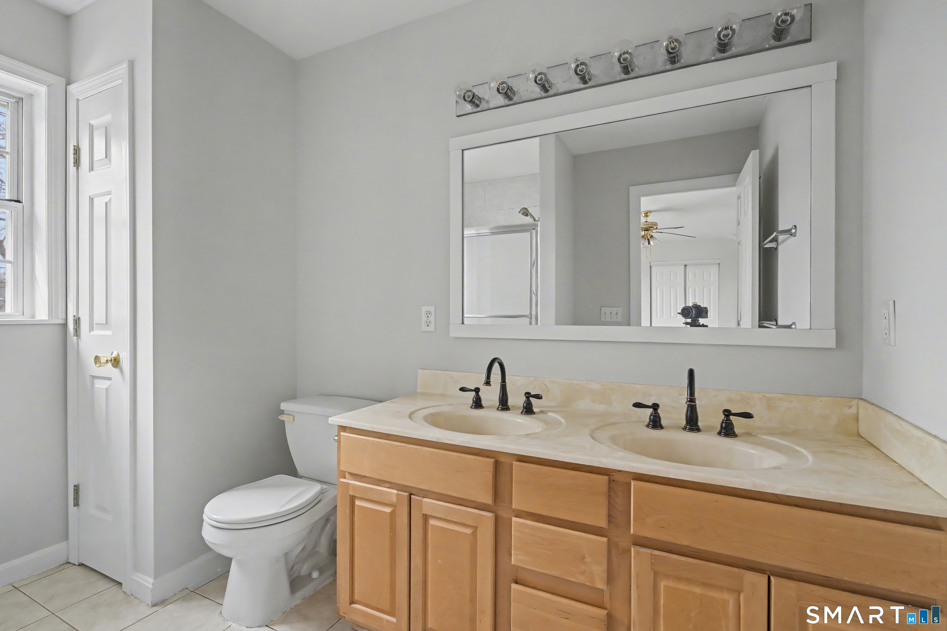 11 Mayo Avenue Montville CT 06370