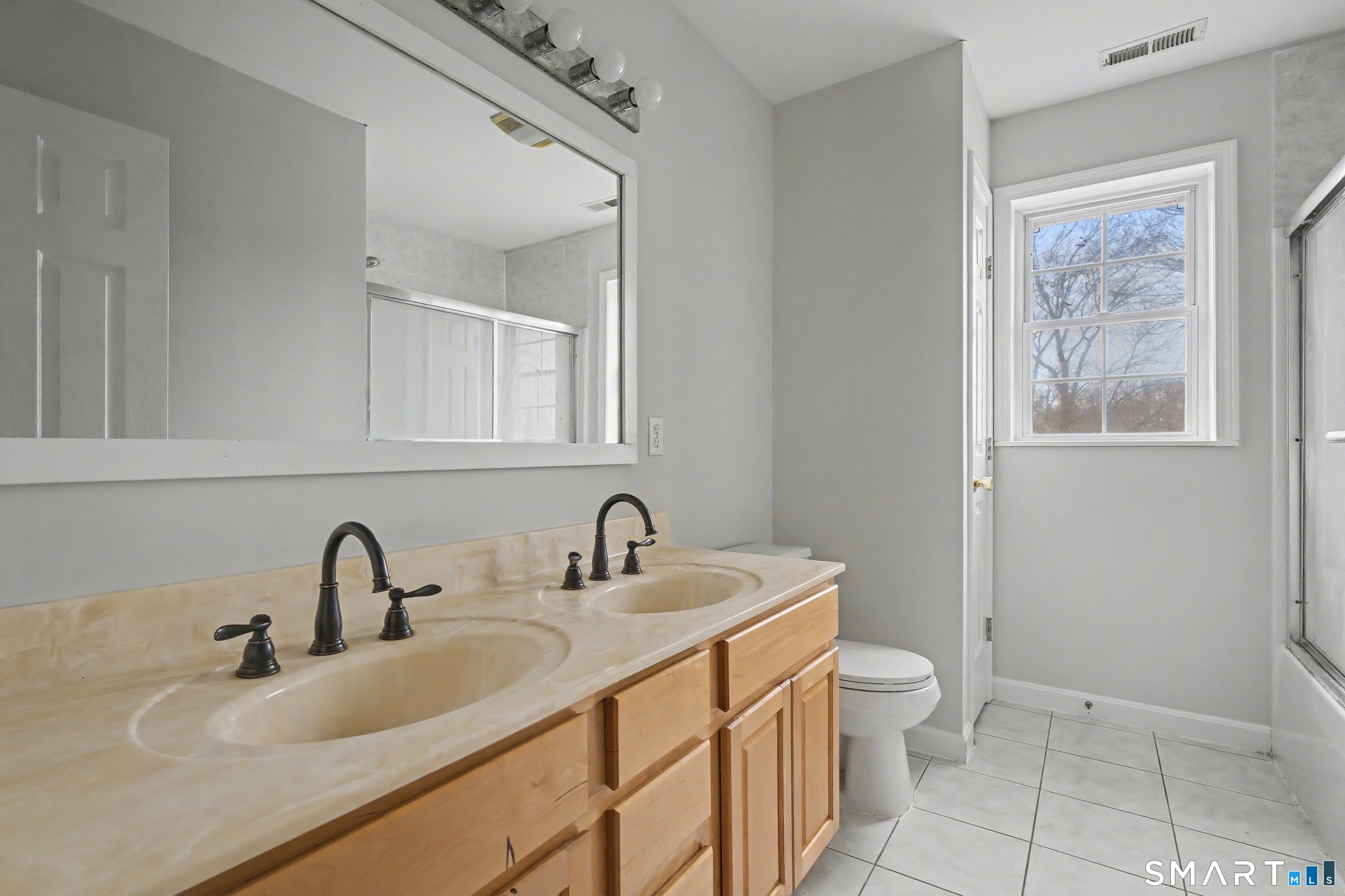 11 Mayo Avenue Montville CT 06370