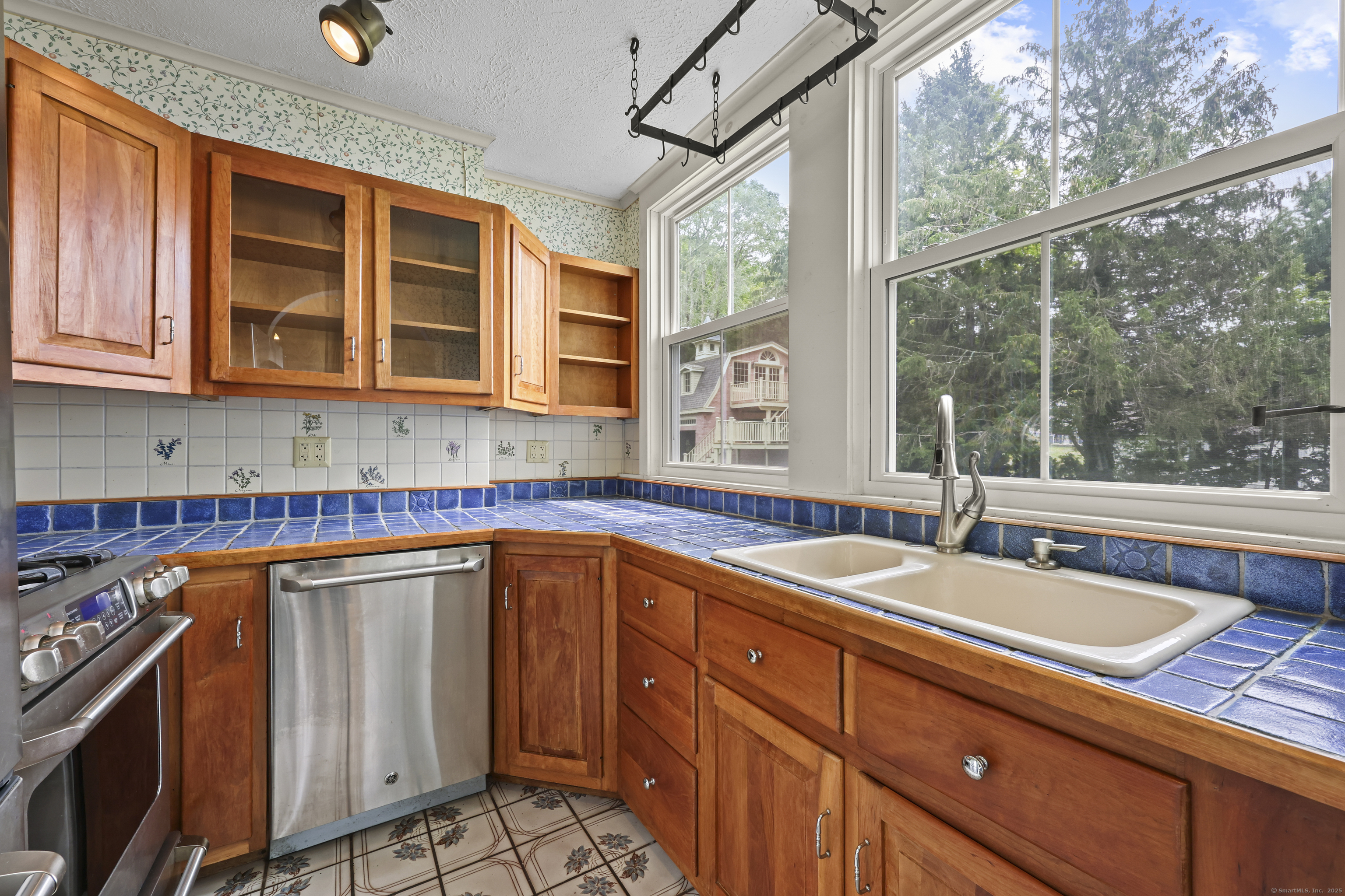 77 Main Street East Haddam CT 06423