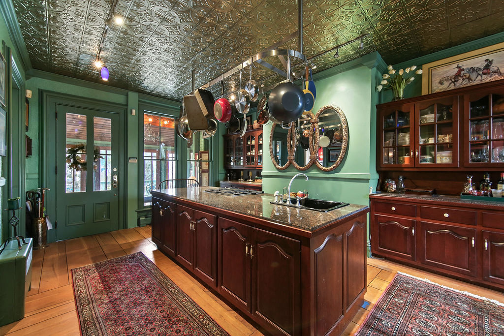 77 Main Street East Haddam CT 06423