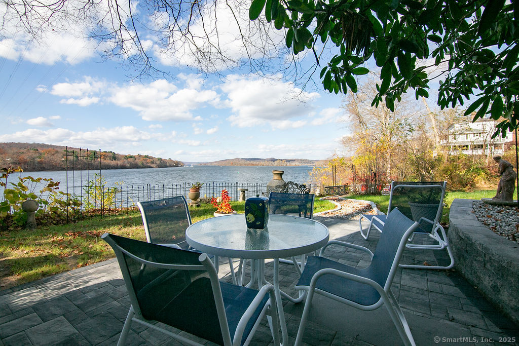 77 Main Street East Haddam CT 06423