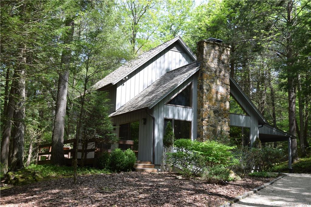 25 Hemlock Lane Salisbury CT 06068
