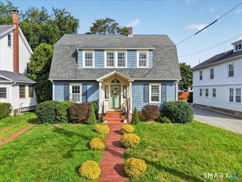 63 Faire Harbour Place New London CT 06320