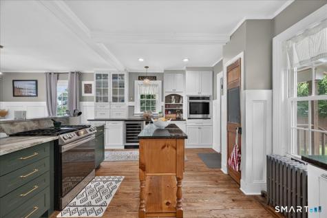 63 Faire Harbour Place New London CT 06320