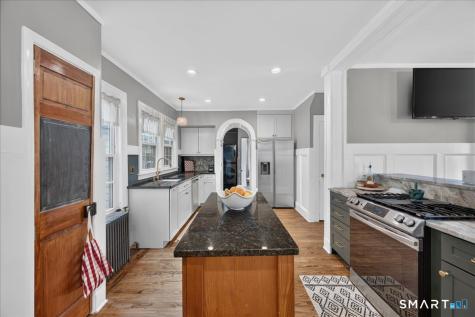 63 Faire Harbour Place New London CT 06320