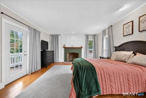 63 Faire Harbour Place New London CT 06320