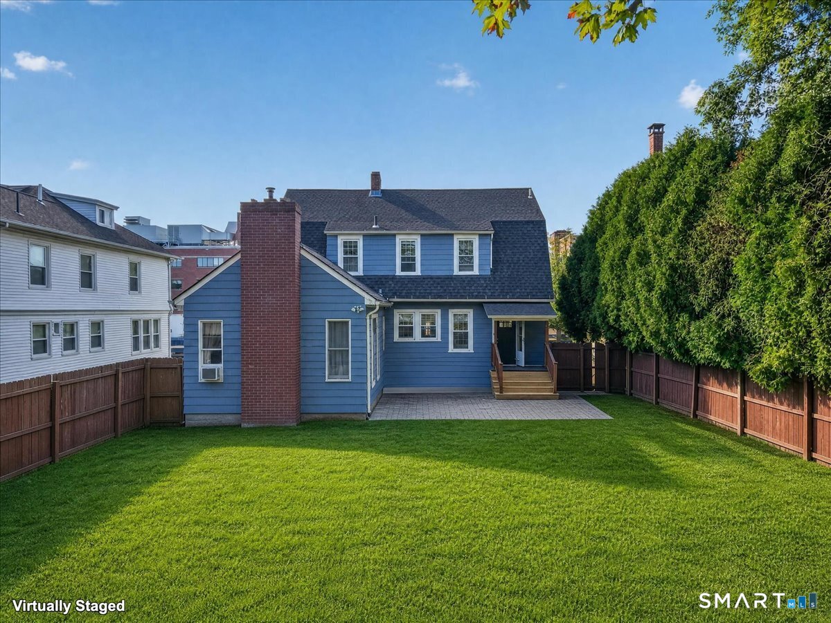 63 Faire Harbour Place New London CT 06320