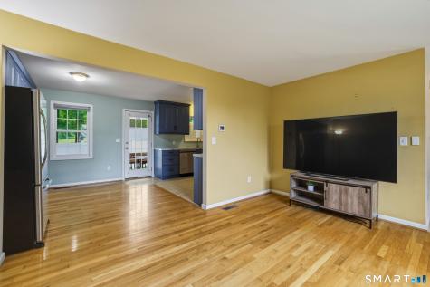 58 Royal Oaks Avenue East Hampton CT 06424