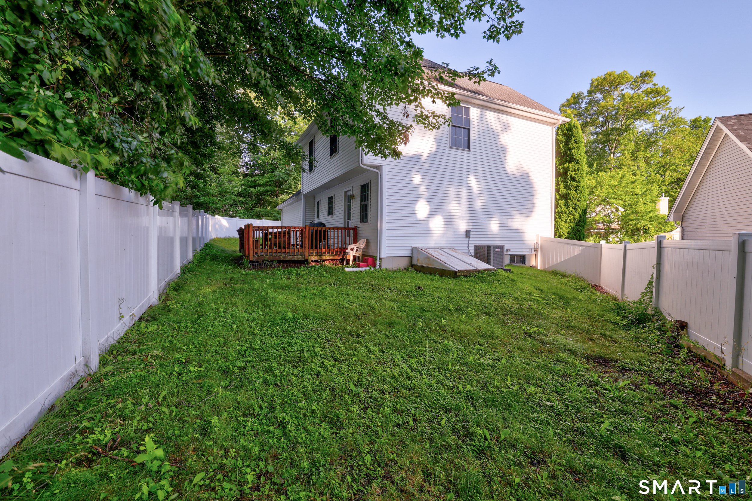 58 Royal Oaks Avenue East Hampton CT 06424