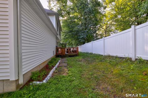 58 Royal Oaks Avenue East Hampton CT 06424