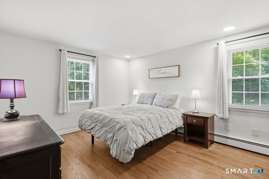 208 Chimney Sweep Hill Road Glastonbury CT 06033