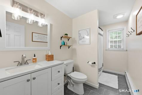 208 Chimney Sweep Hill Road Glastonbury CT 06033