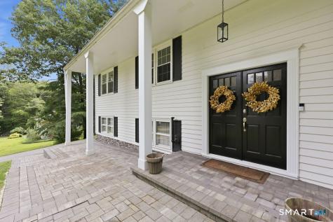 208 Chimney Sweep Hill Road Glastonbury CT 06033