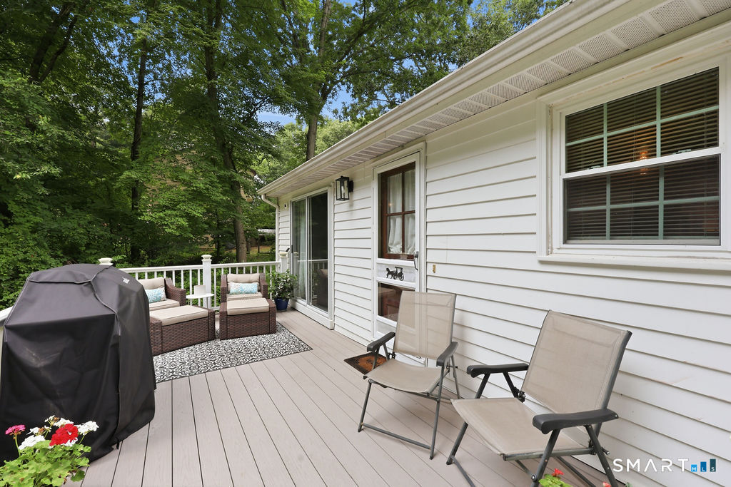 208 Chimney Sweep Hill Road Glastonbury CT 06033