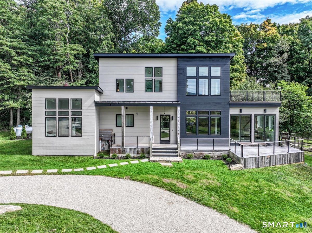 Sherman CT, 7 Sunset Terrace