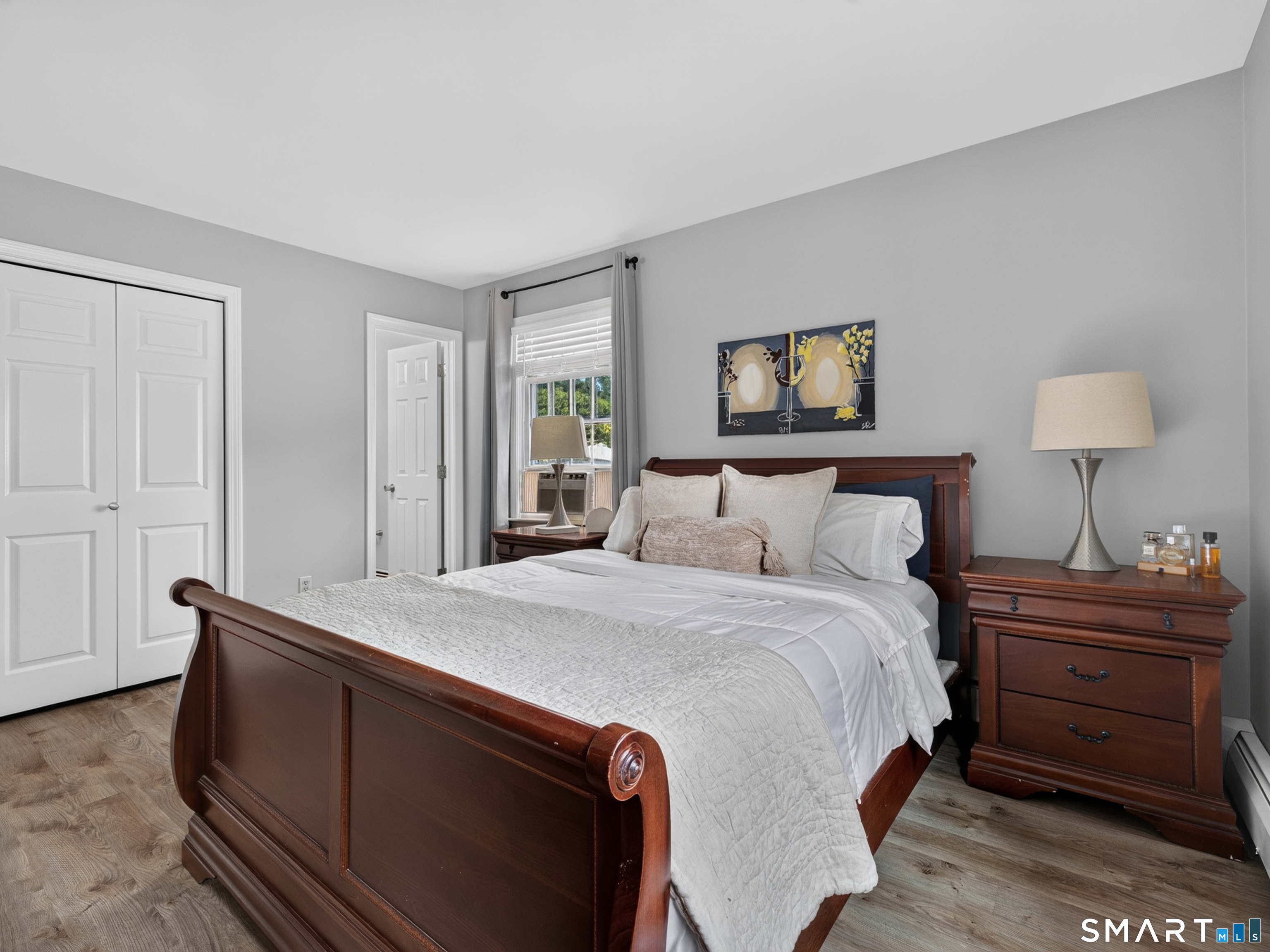 25 Penny Lane New London CT 06320