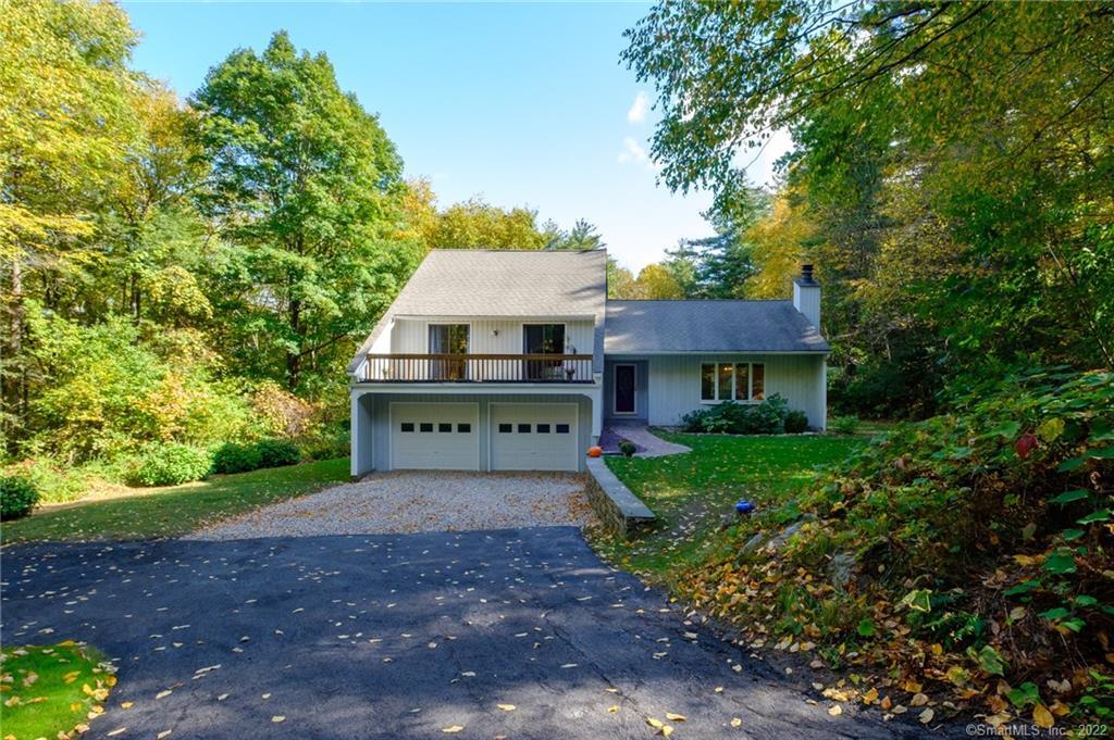 8 Highwood Road Canton CT 06019
