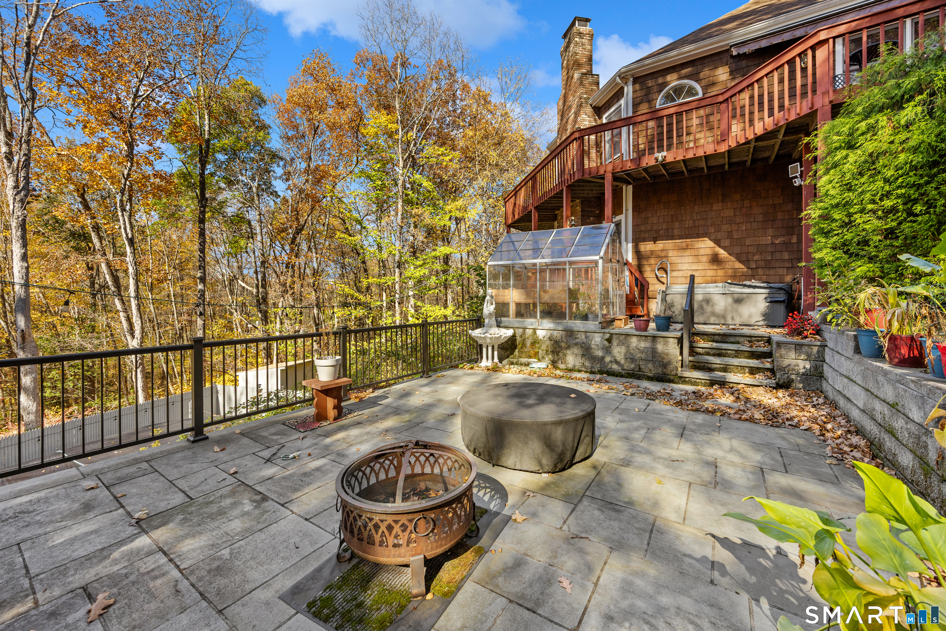 95 Glen Lane Southbury CT 06488