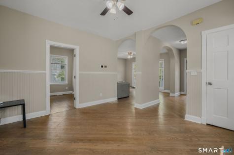 472 Boswell Avenue Norwich CT 06360