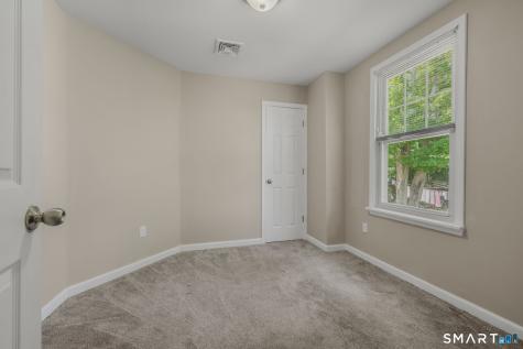 472 Boswell Avenue Norwich CT 06360