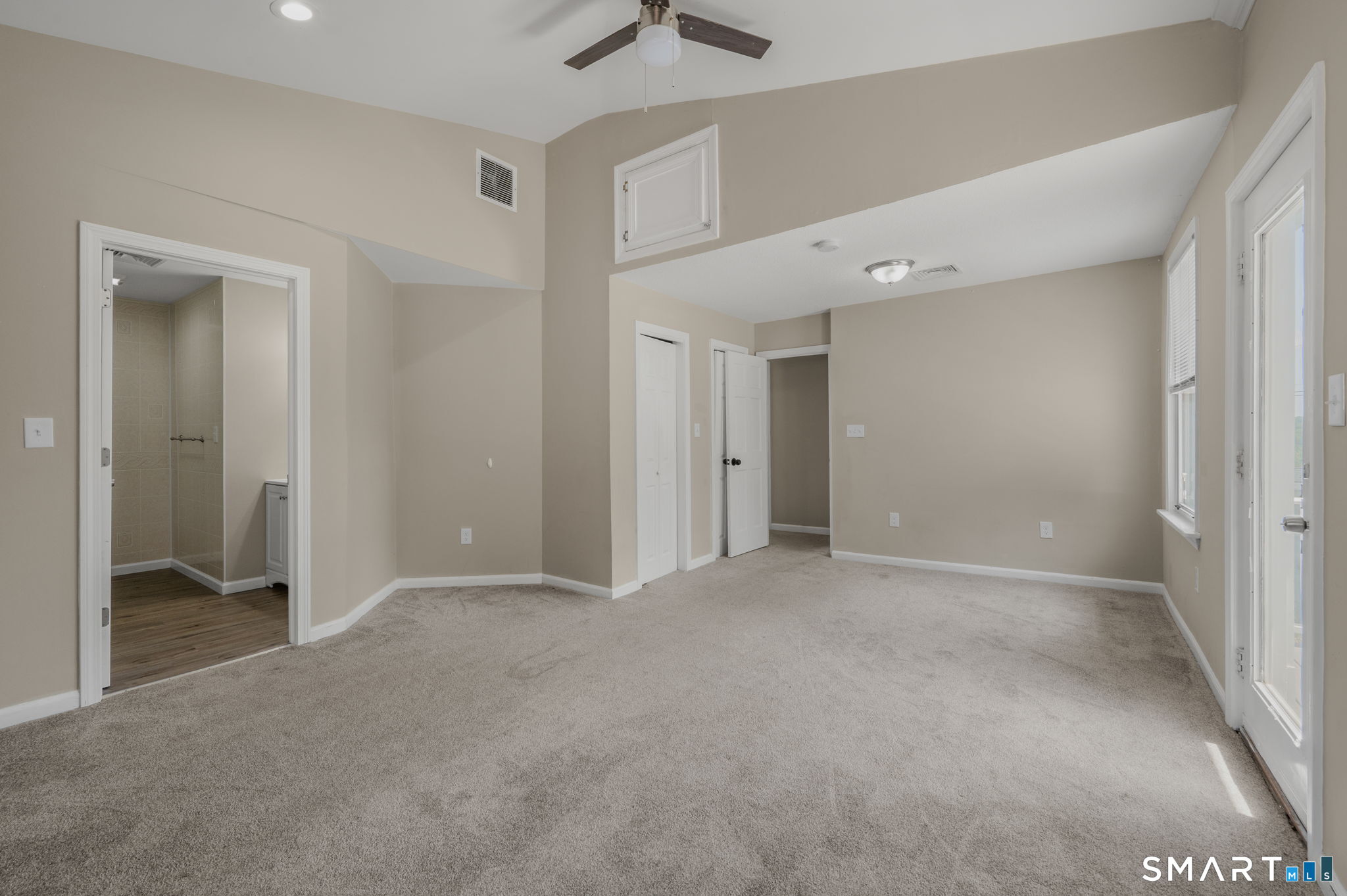 472 Boswell Avenue Norwich CT 06360