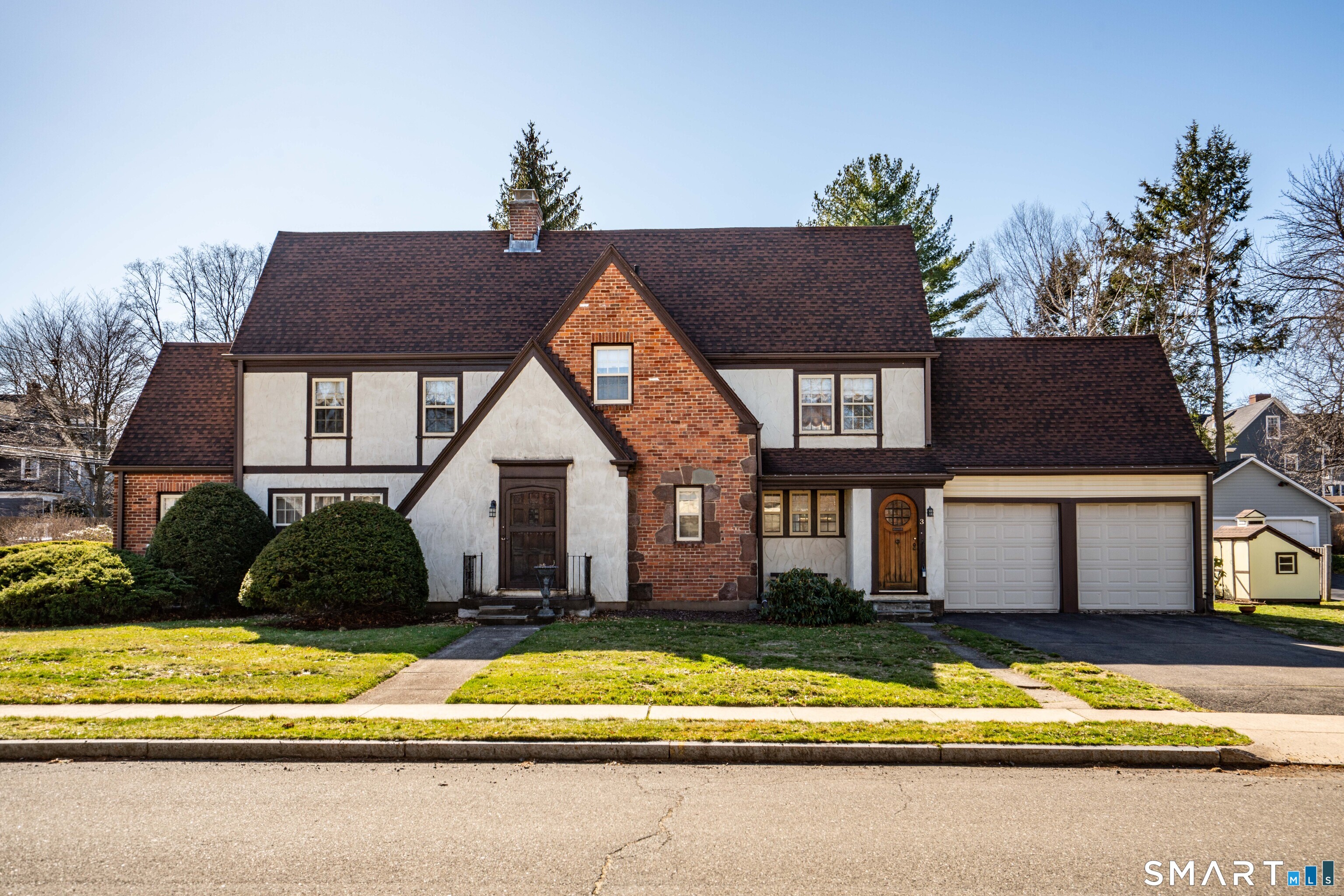 3 Linwold Drive West Hartford CT 06107