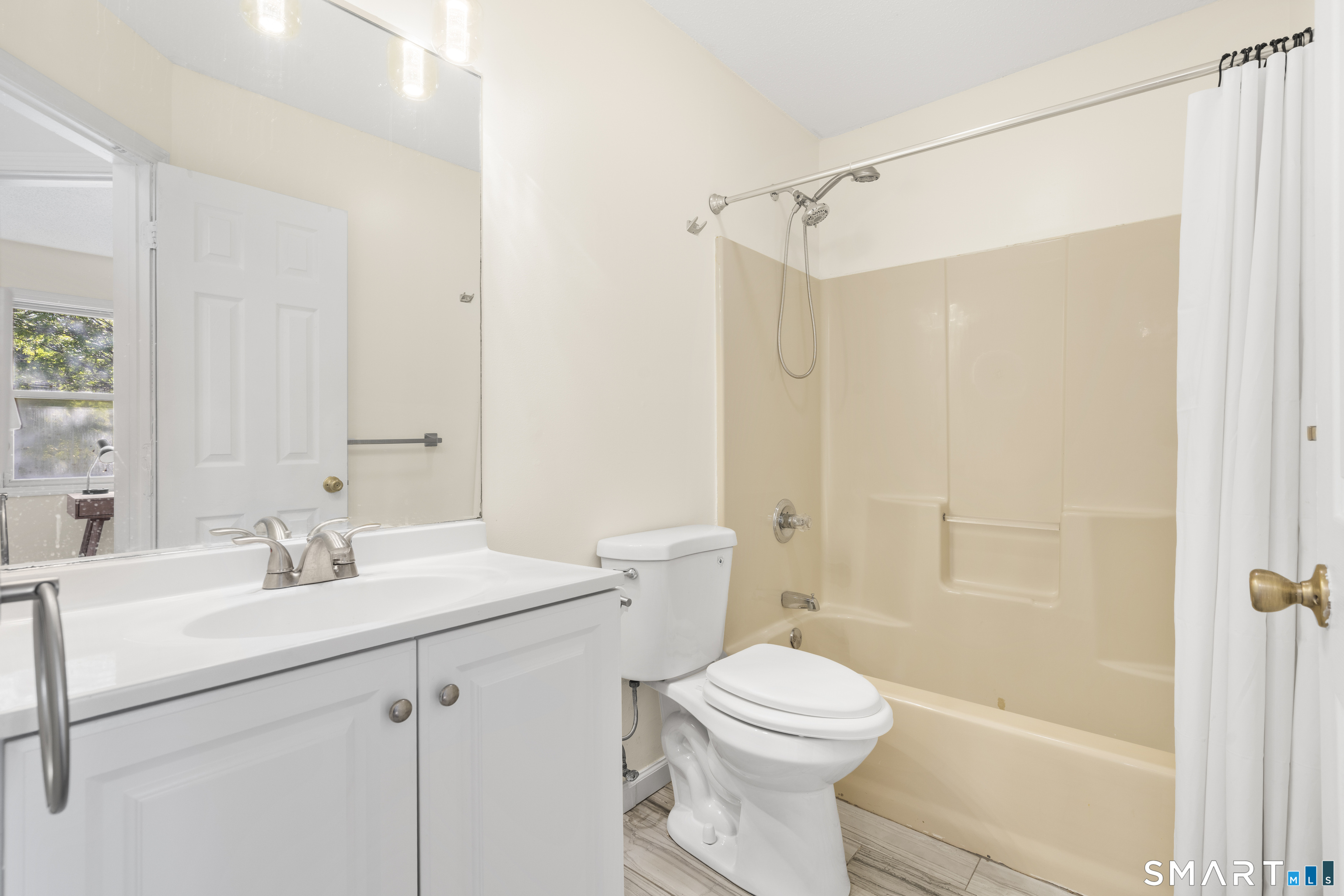39 Joseph Lane Hamden CT 06514