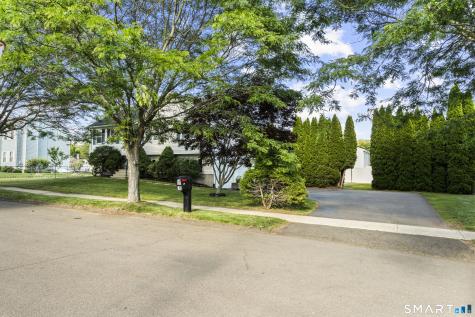 39 Joseph Lane Hamden CT 06514