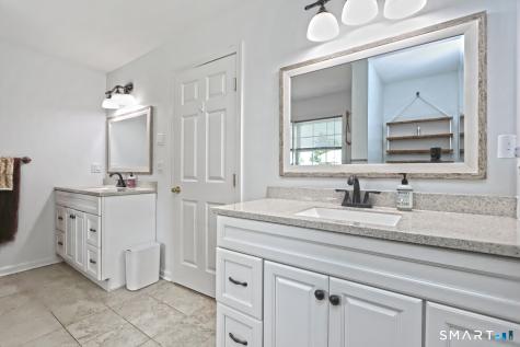 2 Cordone Circle West Haven CT 06516
