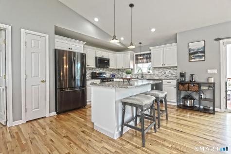 2 Cordone Circle West Haven CT 06516