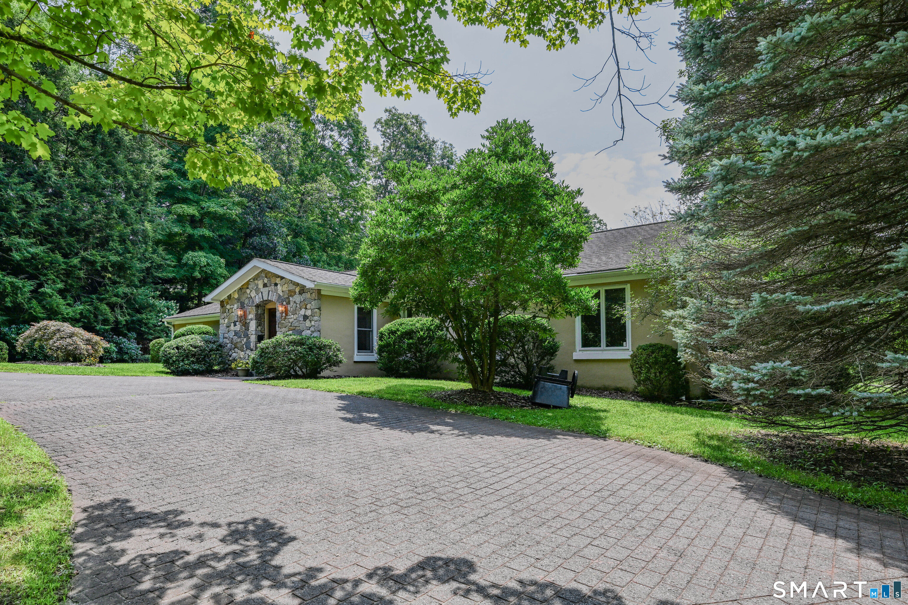 24 Scuppo Road Woodbury CT 06798