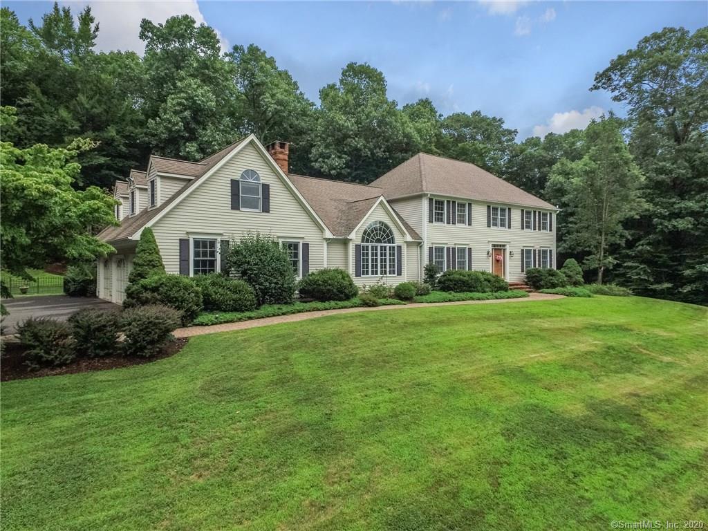 5 Galilee Way Newtown CT 06470