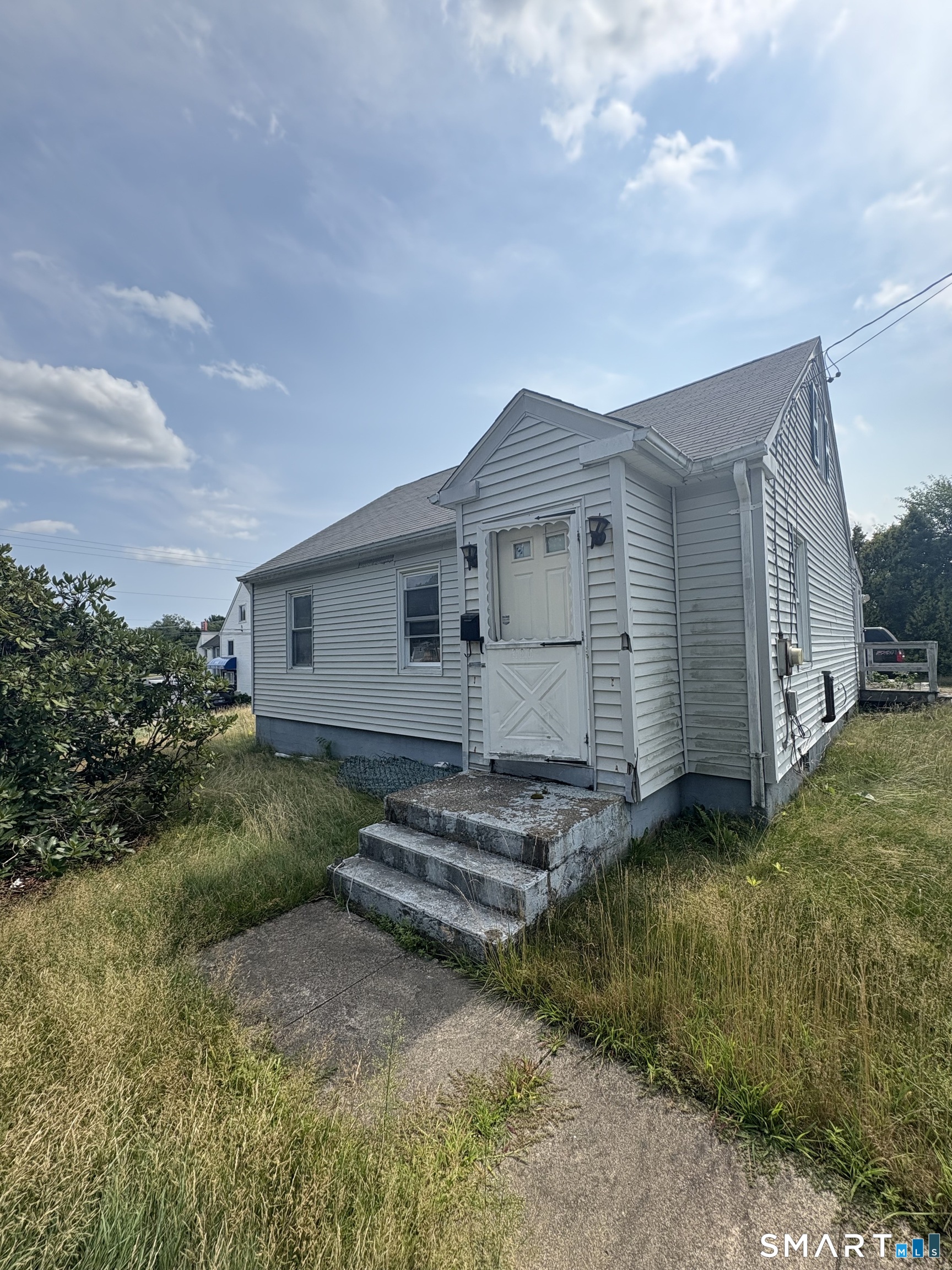 386 Bayonet Street New London CT 06320