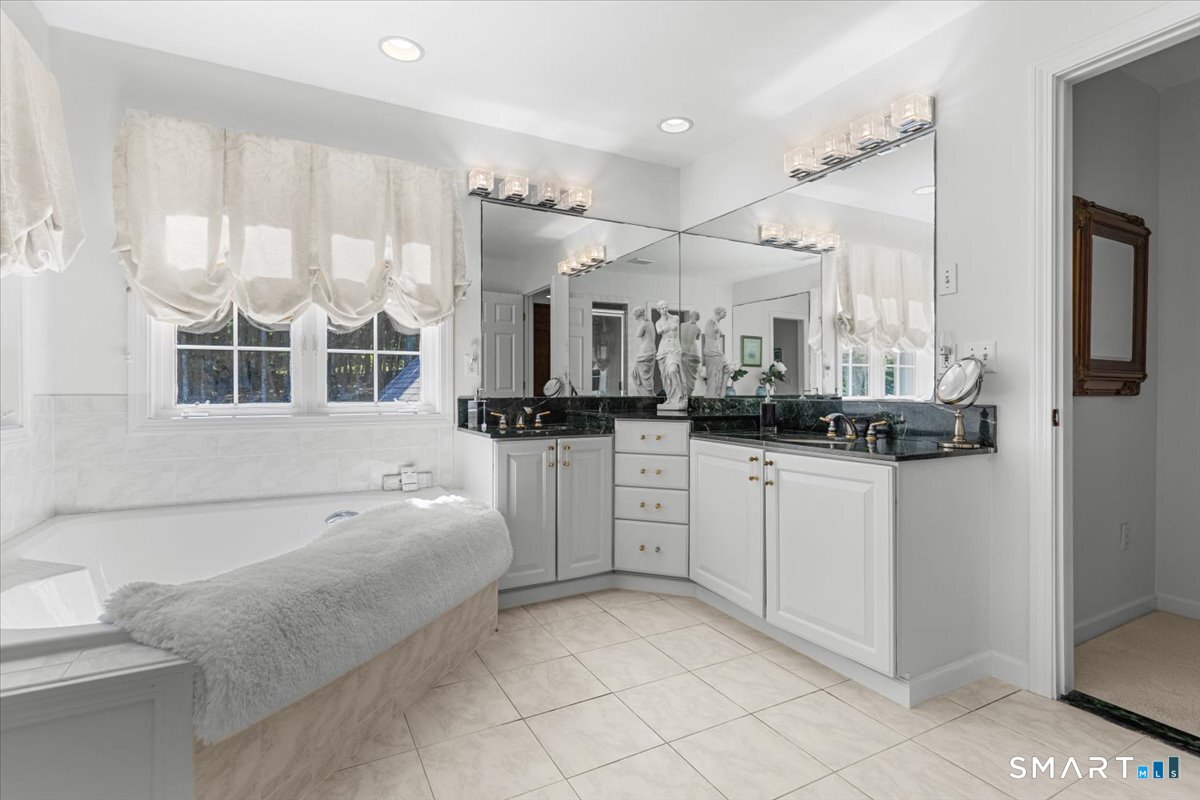3 Caleb Court Guilford CT 06437