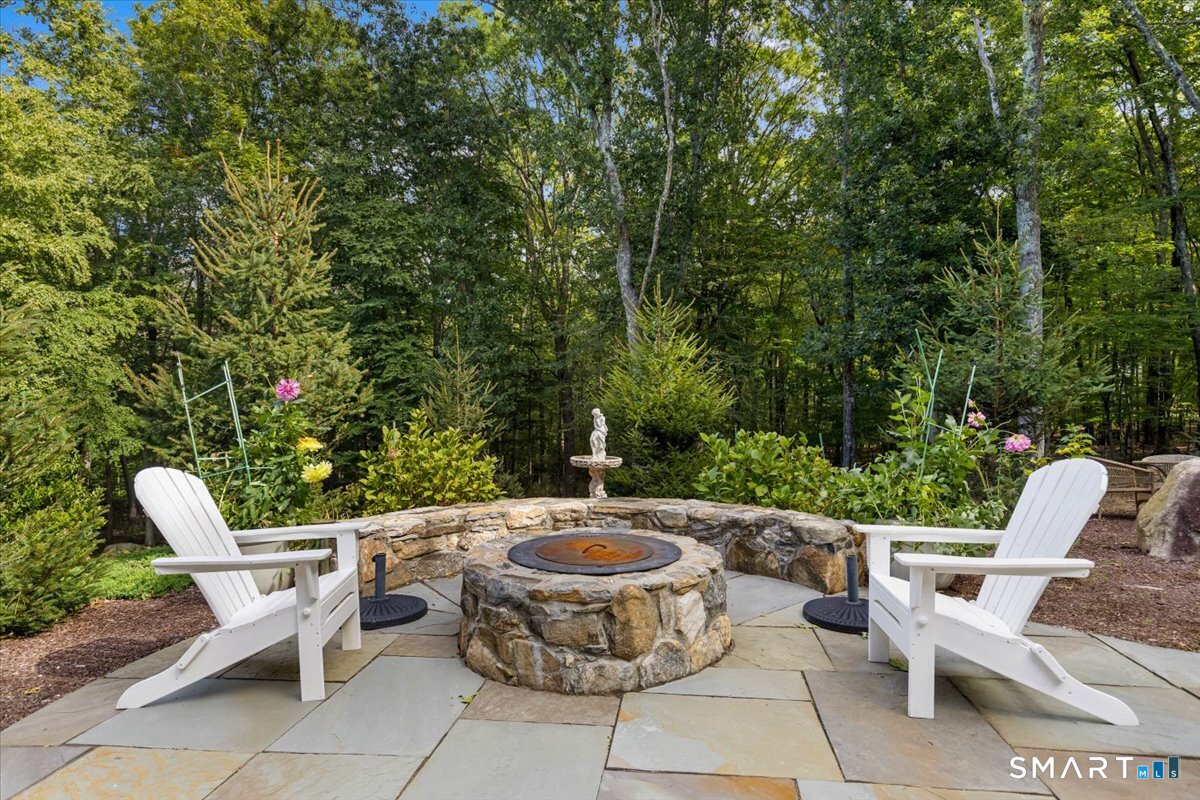 3 Caleb Court Guilford CT 06437
